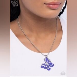 Elegant Blue Teardrop Pendant Necklace